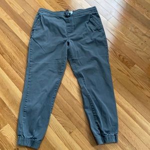 Mens jogger pants (not athletic) gray size large good condition
